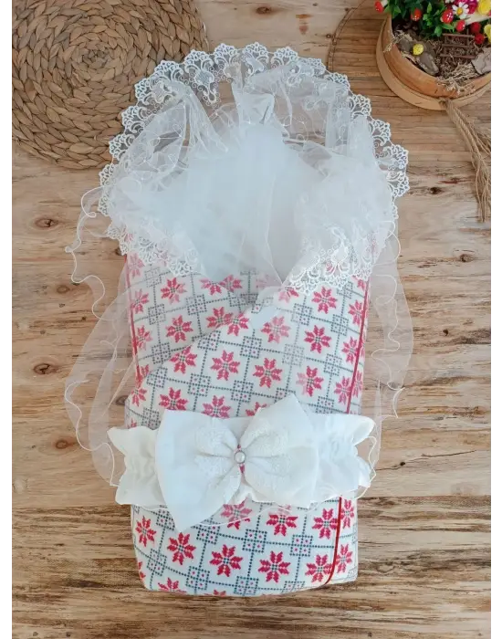 Zarif Kar Tanesi Desenli Bebek Battaniyesi