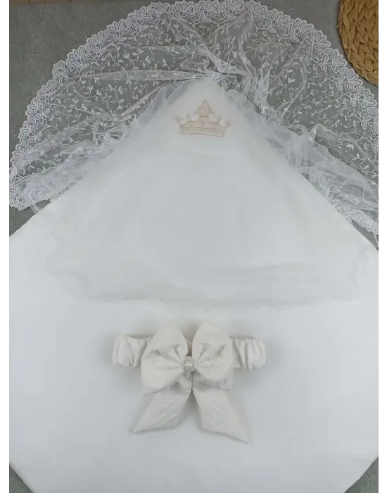 Zarif Plazma Taçlı Lüks Kundak Battaniye