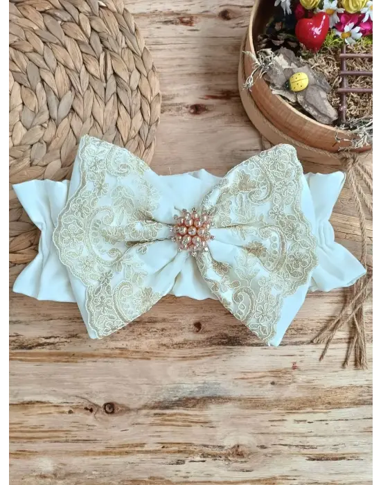 Özgün Güpürlü Nakışlı Unisex Bebek Battaniyesi