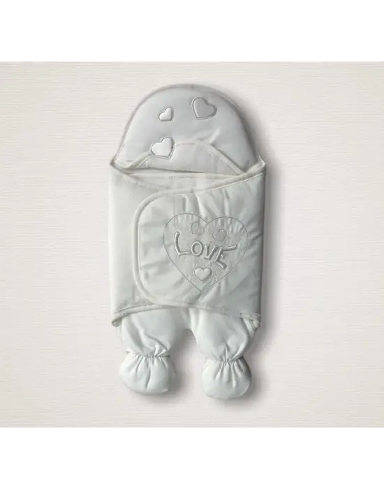 Eşsiz Üç Kalp Love Nakışlı Bebek Battaniyesi