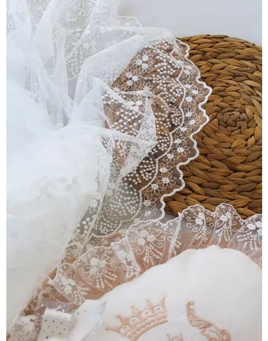 Eşsiz Nakışlı Kundaklı 3lü Set Bej