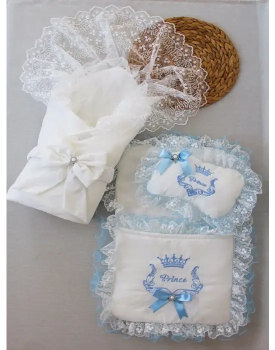 Şık Taç Nakışlı Kundaklı 3lü Alt Açma Seti Mavi