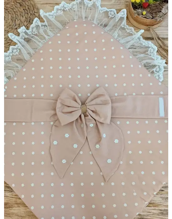 İddialı Papatya Desenli Trilüks Bebek Battaniyesi