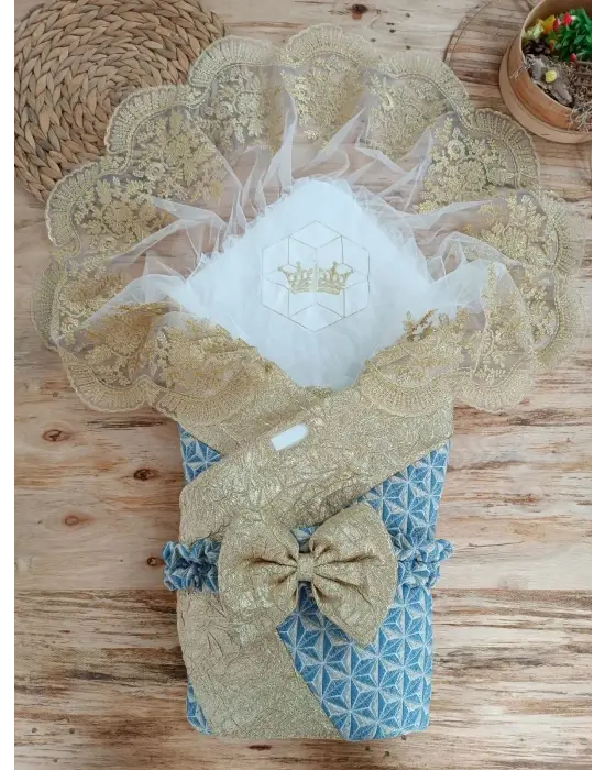 Yenidoğan Desenli Güpür İşlemeli Battaniye