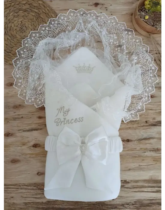 Eşsiz Nakışlı Kundak Battaniye