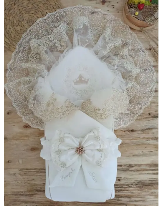 Asil Nakışlı Bebek Battaniyesi