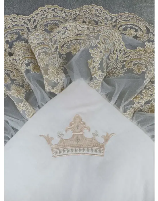 Göz Alıcı Kadife İnci Fiyonklu Dantel Bebek Battaniyesi