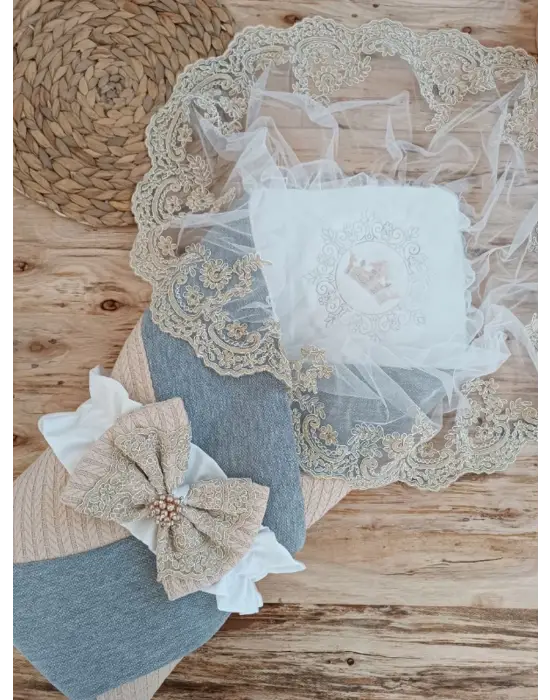 Modern Nakışlı Prizma Taş Kundak Bebek Battaniyesi