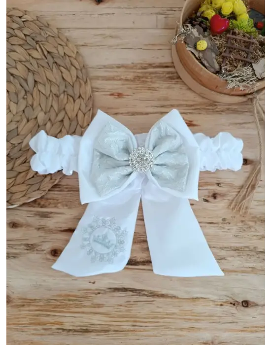 İddialı Titi Taç Nakışlı Bebek Battaniyesi