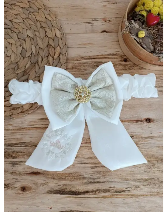 Şık Titi Taç Nakışlı Bebek Battaniyesi