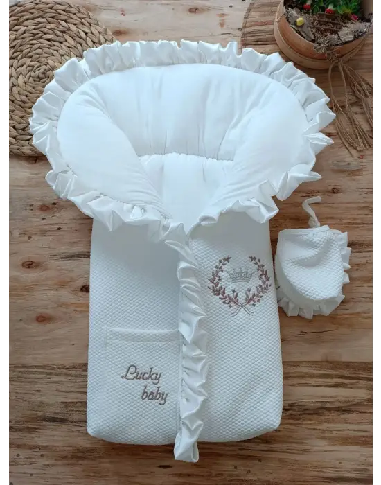 Ultra Lüks Nakışlı Bebek Battaniyesi