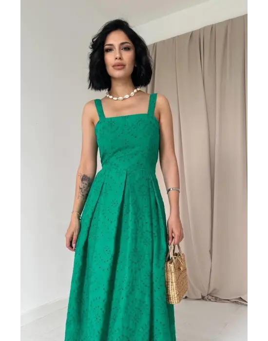 Yeşil Askılı Aparatlı Brode Elbise