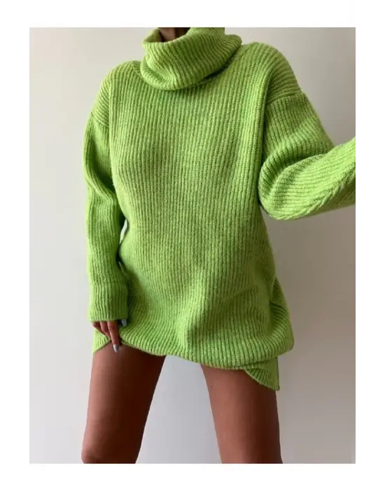 Modern Boğazlı Triko Elbise