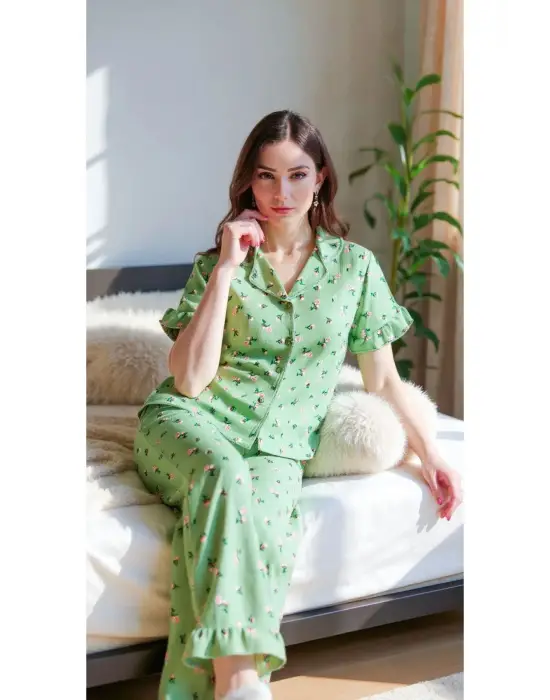 Yeşil Çiçekli Yaz Esintili Pijama Takımı 7345