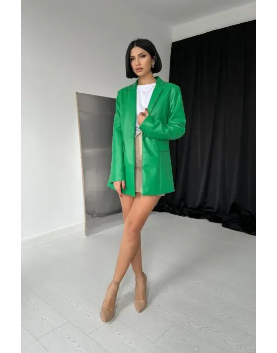 Yeşil Düğmeli Deri Ceket