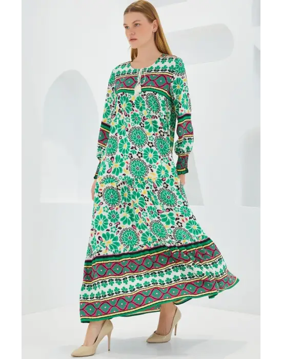 Yeşil Kırmızı Desenli Uzun Viskon Elbise 1947