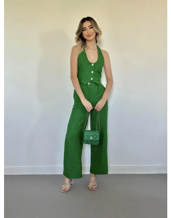 Yeşil Yelek Ve Pantolon Takım
