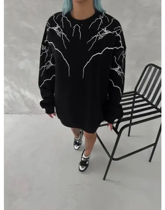 Göz Alıcı Sweatshirt Yıldırım Baskılı