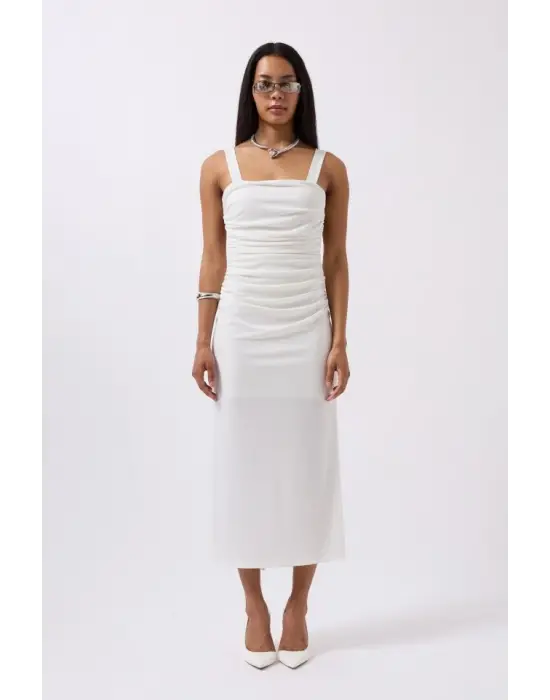 Yırtmaç Detay Sırt Dekolte Elbise