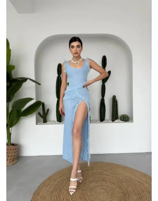 Omarı Yırtmaç Detaylı Midi Tül Elbise