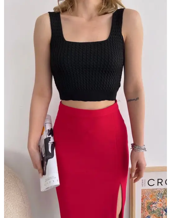 Omarı Esnek Kumaş Yırtmaçlı Midi Boy Etek - Koyu Kırmızı