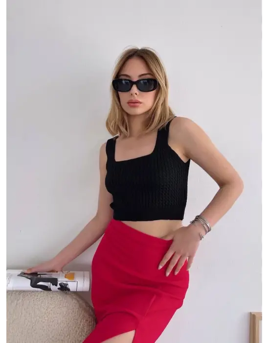 Omarı Esnek Kumaş Yırtmaçlı Midi Boy Etek - Koyu Kırmızı