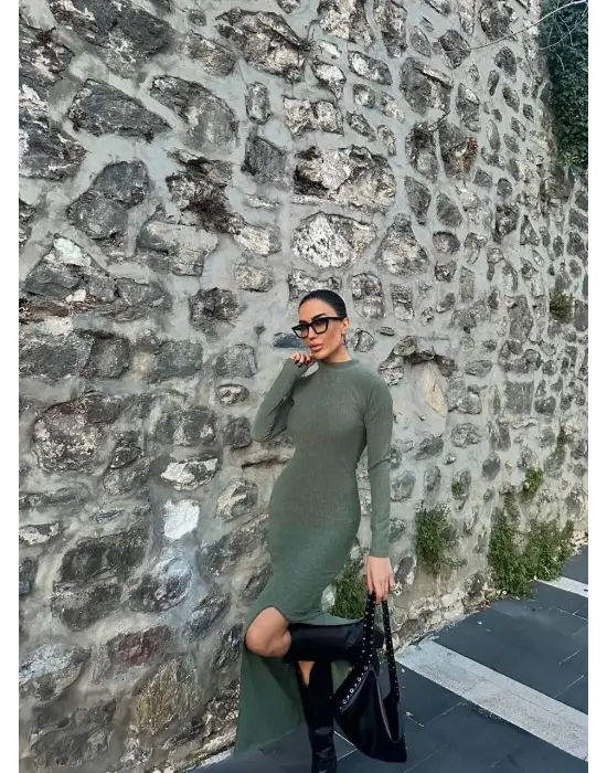 Yırtmaçlı kalın bürümcük uzun elbise Yeşil