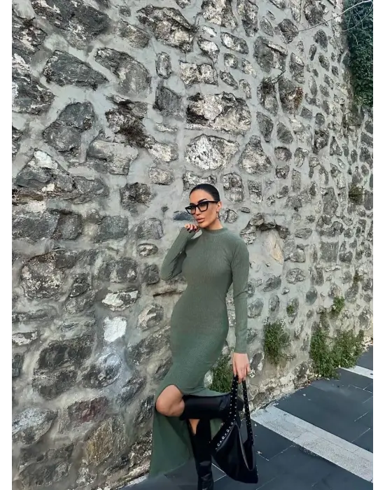 Yırtmaçlı kalın bürümcük uzun elbise Yeşil