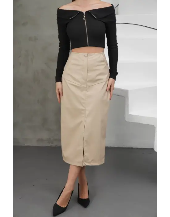 Yırtmaçlı uzun deri etek bej
