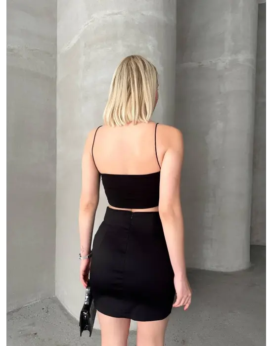 Omarı Kadın Likralı Dört Düğmeli Etek Modeli