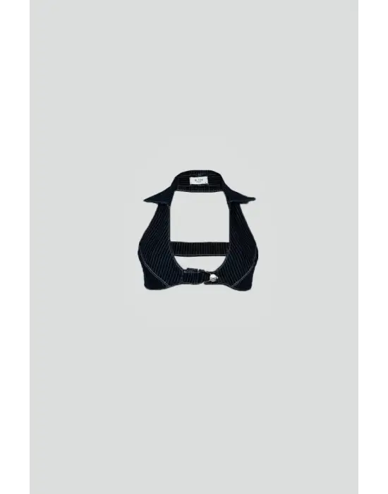 Omarı Şık ve Çekici Crop Ceket