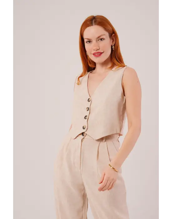 Omarı Doğal Tonlarda Zarif Kırçıllı Desenli Takım