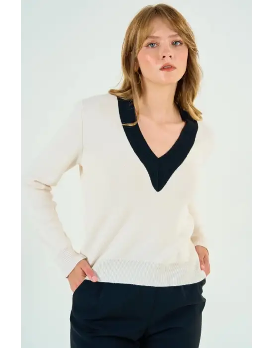 Omarı Bayan V Yaka Triko Kazak - Krem-Siyah