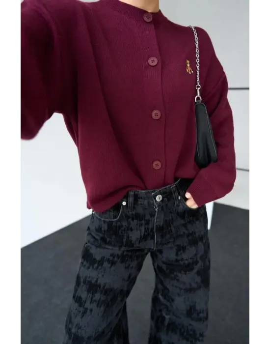 Omarı Yumuşak Dokulu Bordo Ayıcıklı Hırka