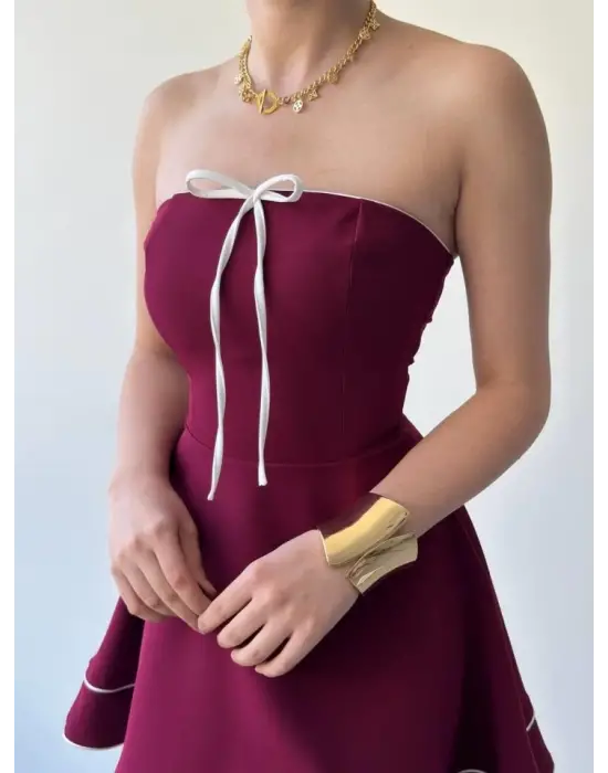 Omarı Zarif Siyah Straplez Elbise