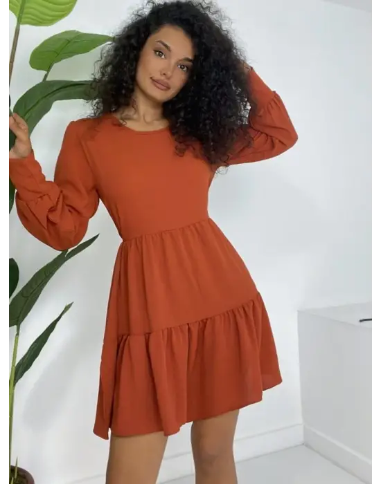 Omarı Katlı Ayrobin Elbise Yuvarlak Yaka ve Beli Lastikli Eteğiyle Şıklığı Yakala