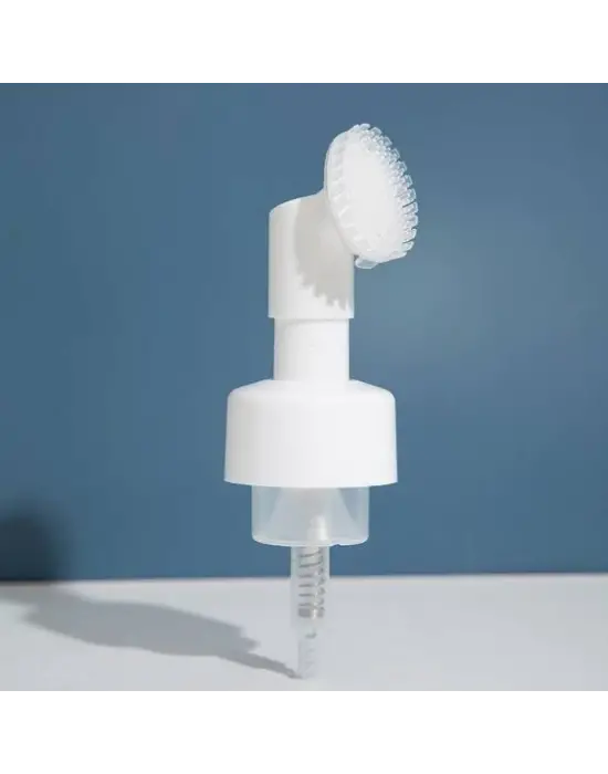 Yüz Temizleme Köpüğü Şişesi