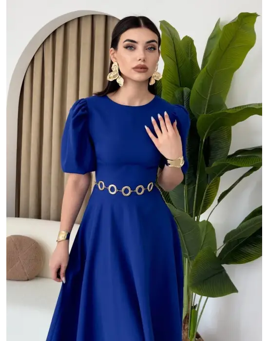 Omarı Kadife Elbise Trendi Bu Sezonun Favorisi!