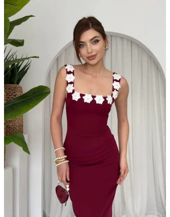 Omarı Zarif Çiçek Desenli Elbise