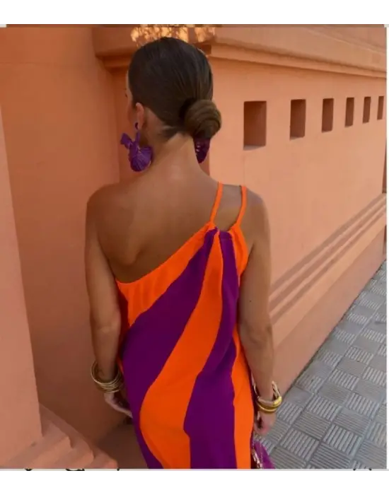 Omarı Zarif ve Şık Çift Renkli Elbise