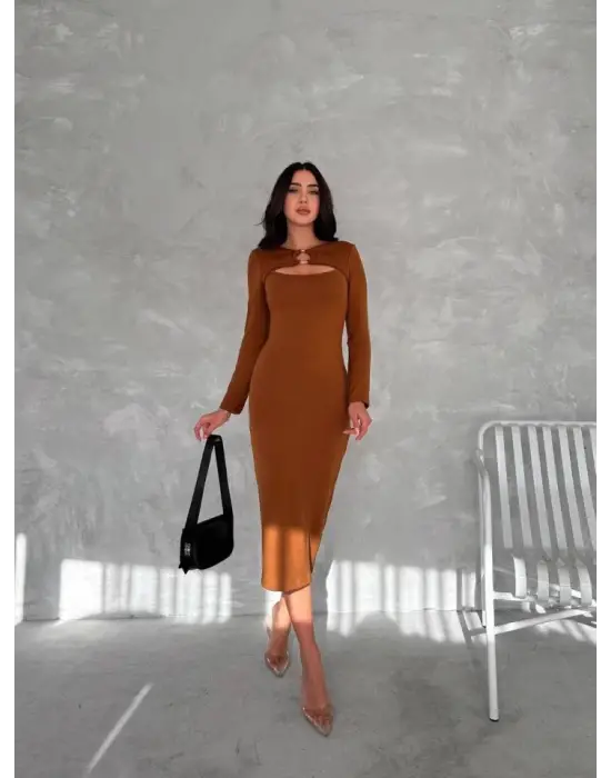 Omarı Zarif Halka ve Pencere Detaylı Kadın Midi Boy Elbise