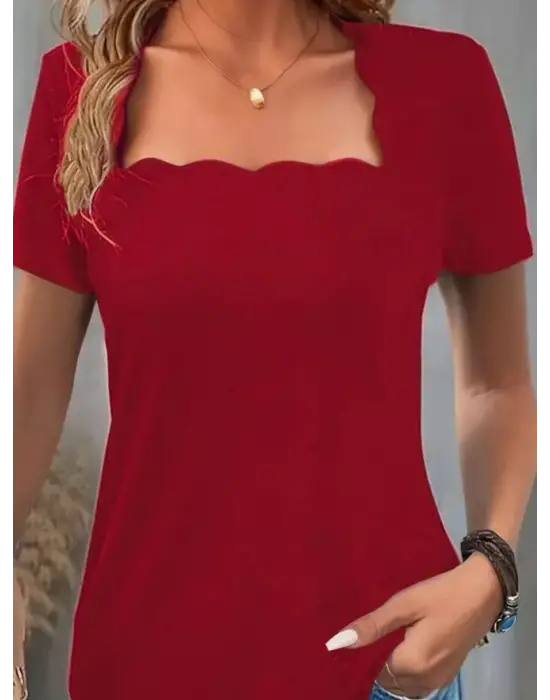 Omarı Lazer Yakalı Kadın Kısa Kollu Janjan Krep Bluz