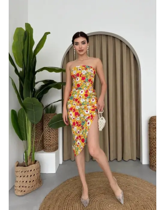 Omarı Zarif Straplez Siyah Elbise