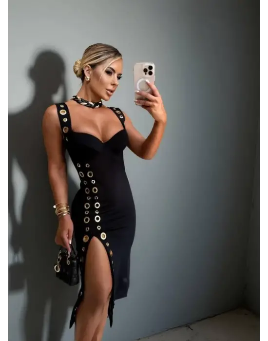 Omarı Zarif Dantel Detaylı Siyah Elbise