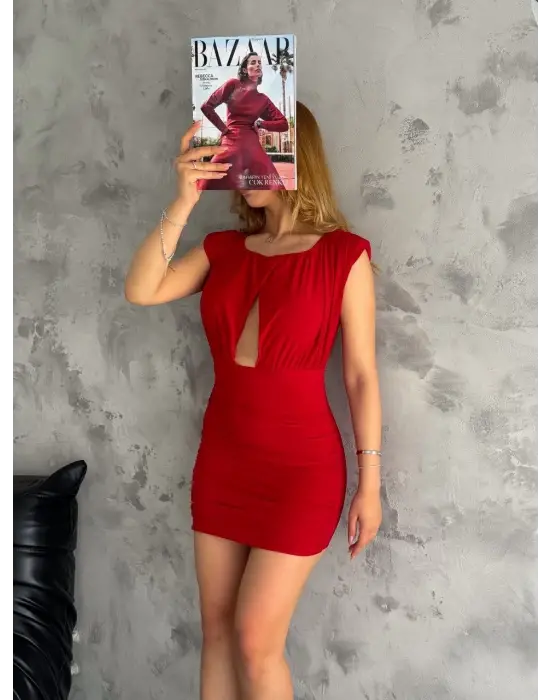 Omarı Pencereli Mini Mikro Elbise