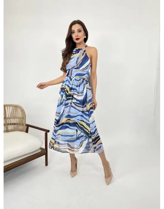 Omarı Beli Vurgulu Siyah Elbise