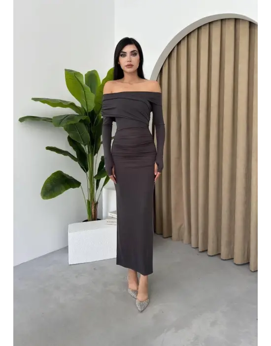 Omarı Zarif Siyah Uzun Gece Elbisesi