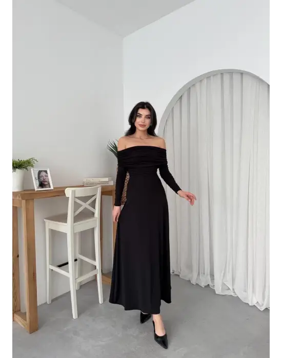 Omarı Zarafetin Simgesi Straplez Elbise