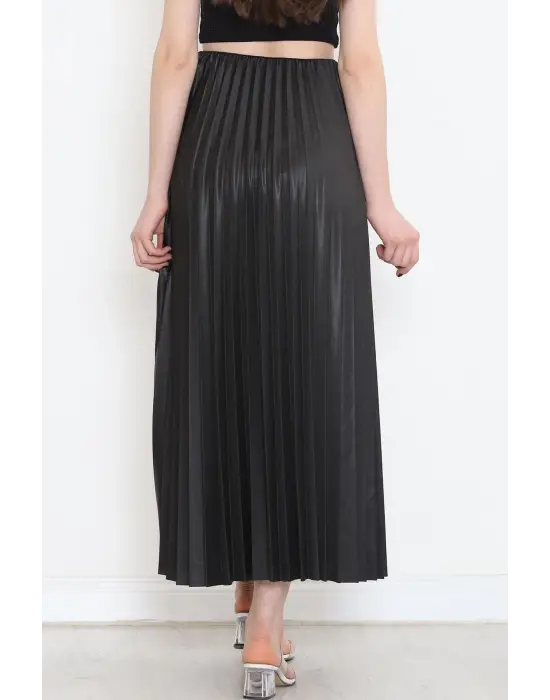 Omarı Parlak Krep Siyah Pileli Etek