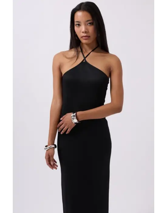 Omarı Omuzları Açık Maxi Elbise